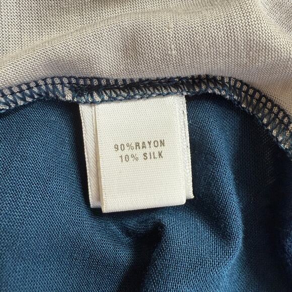 St. John Top Blouse Womens Medium Silk Blend Long Sleeve $295 Nautical SOFT NEW - Picture 8 of 13